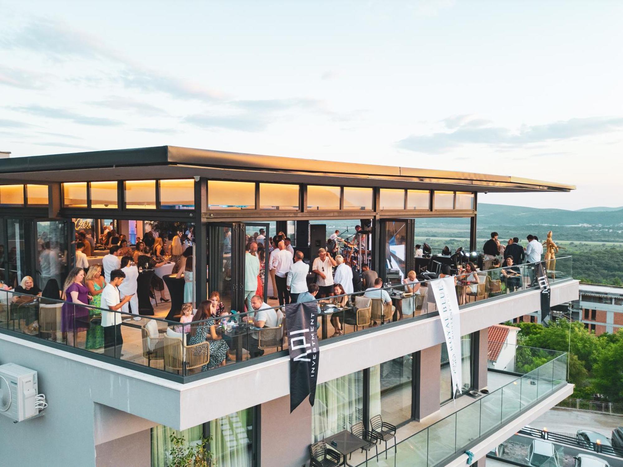 Royal Blue Resort & Residences Kavac Экстерьер фото